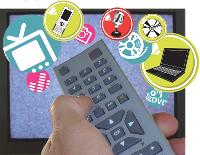 Télévision, radio, téléphone, jeux, Internet, musique, vidéos... 7 Français sur 10 pratiquent en moyenne trois activités médias par jour.