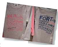 Bad buzz pour les tee-shirts Petit Bateau, jugés sexistes par les internautes sur les réseaux sociaux.