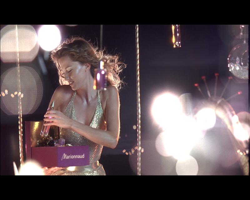 Marionnaud fête Noël à la télévision